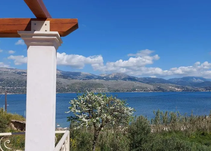 فيلة Apollonides Seafront Villa1 Aoede