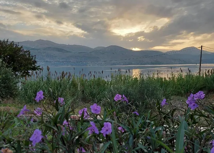 فيلة Apollonides Seafront Villa1 Aoede