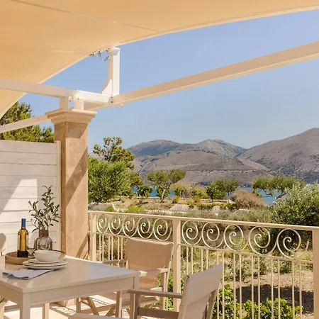Willa Apollonides Seafront Villa1 Aoede Lixouri